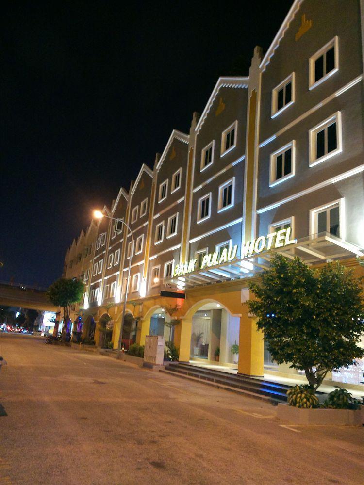 Hotel Balik Pulau Malacca Buitenkant foto